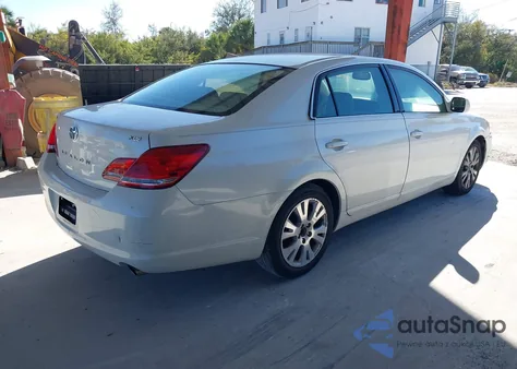 2008 Toyota Avalon Xls z USA, uszkodzony, nr VIN 4T1BK36BX8U270544